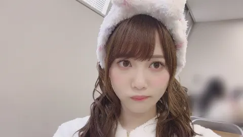 加藤 史帆｜今年初、個別握手会( ・ω・)（2018-01-10）｜2枚目