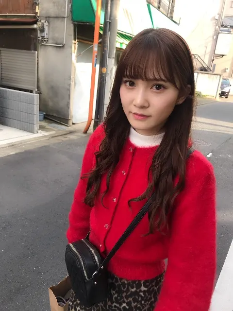 加藤 史帆｜初披露します(・ω・)（2018-12-03）｜3枚目