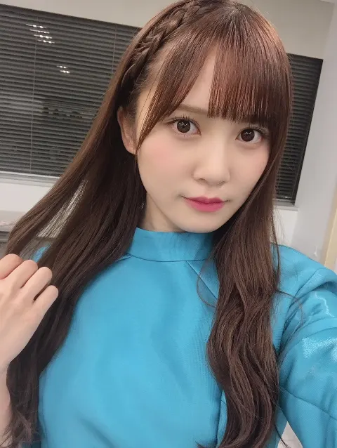加藤 史帆｜初披露します(・ω・)（2018-12-03）