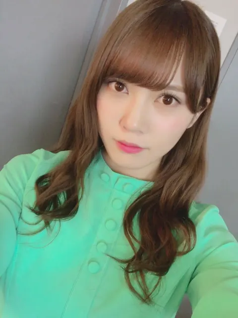 加藤 史帆｜前髪どうしよう皆さんの意見を聞きたい(・ω・)（2019-01-11）｜2枚目