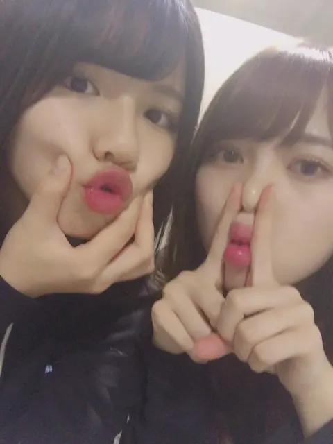 加藤 史帆｜な、な、、なんと、、！？( ・ω・)（2018-01-23）｜2枚目