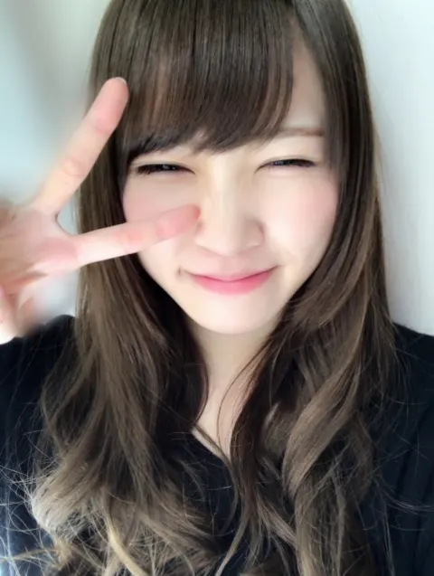 加藤 史帆｜くちびる(・ω・)（2017-01-27）｜2枚目