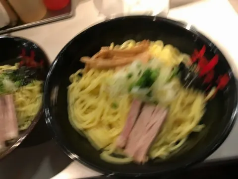 加藤 史帆｜感謝(・ω・)（2017-03-14）｜2枚目
