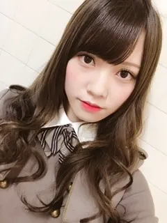 加藤 史帆｜切ろうかなあどうしよう( ・ω・)（2017-03-30）｜2枚目