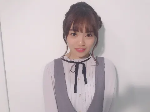加藤 史帆｜まなもだらけ(・ω・)（2018-04-18）｜2枚目