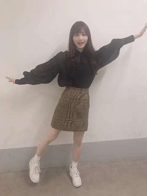 加藤 史帆｜舞台裏に密着！？(・ω・)（2018-09-16）｜3枚目