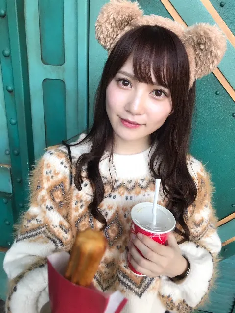 加藤 史帆｜としちゃんの香り(・ω・)（2018-10-17）｜4枚目