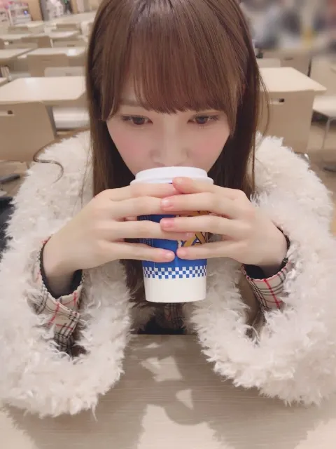 加藤 史帆｜SHOWROOM告知( ・ω・)（2017-12-28）｜3枚目