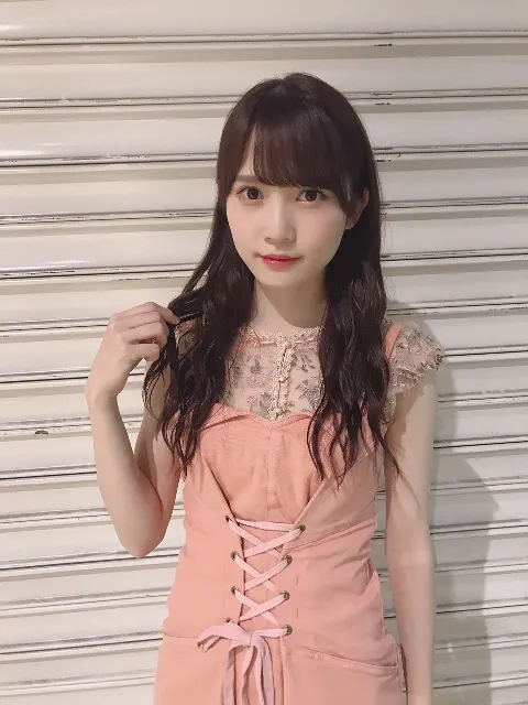 加藤 史帆｜スイカを食べたら夏感じました(・ω・)（2018-07-17）｜2枚目