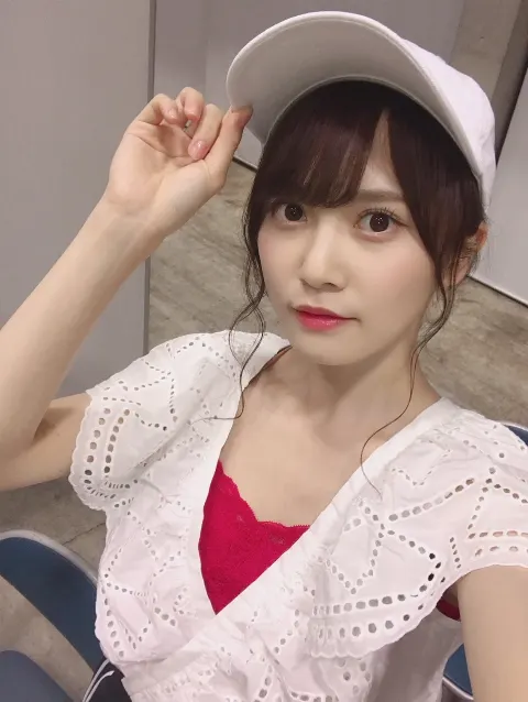 加藤 史帆｜スイカを食べたら夏感じました(・ω・)（2018-07-17）｜7枚目