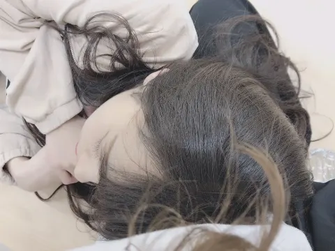 加藤 史帆｜太ももで寝てた( ・ω・)（2017-05-17）｜2枚目