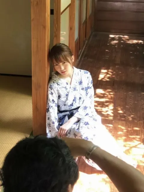 加藤 史帆｜祝 表紙🎉明日発売です(・ω・)！！（2019-10-24）｜5枚目