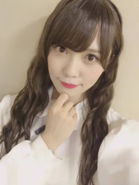 加藤 史帆｜髪型(・ω・)（2017-08-18）