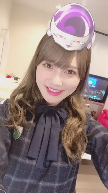 加藤 史帆｜ハマってしまった。(・ω・)（2018-04-02）｜2枚目