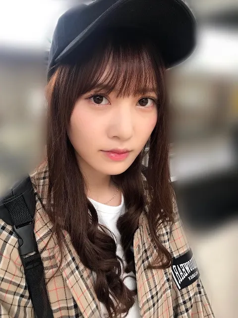 加藤 史帆｜今私はあるゲームのキャラクター育成にハマっています(・ω・)（2018-10-06）｜3枚目