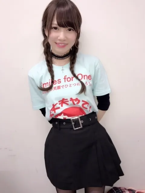 加藤 史帆｜3rdシングル最後の( ・ω・)（2017-03-05）｜2枚目