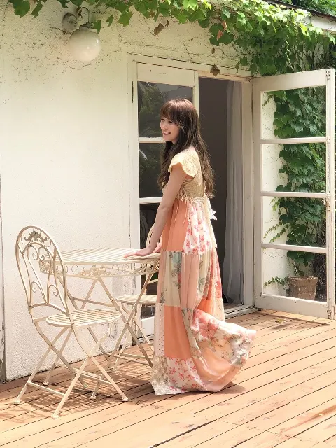 加藤 史帆｜表紙をさせていただきます(・ω・)！（2020-06-26）｜4枚目