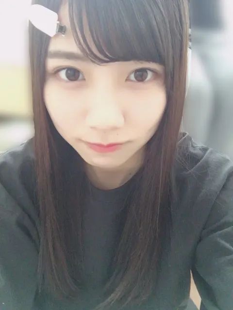 河田 陽菜｜靴下     河田陽菜（2018-03-03）｜2枚目