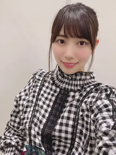 河田 陽菜｜ニワトリ（2018-10-02）