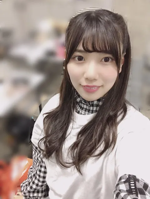 河田 陽菜｜ニワトリ（2018-10-02）｜2枚目