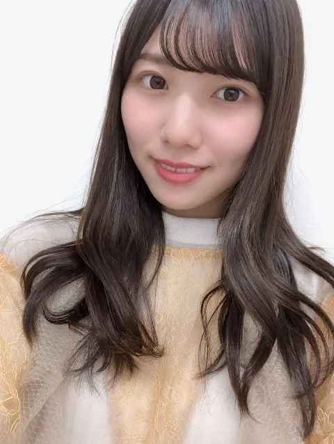河田 陽菜｜いつの間にか4月（2019-04-12）｜5枚目