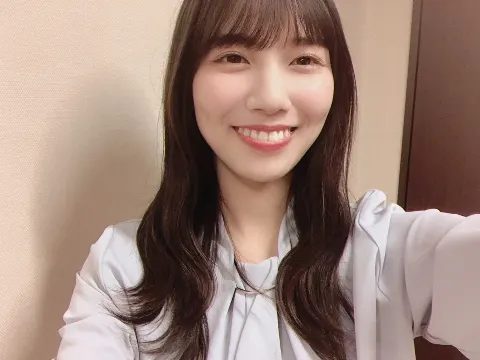 河田 陽菜｜りんご柄（2020-12-10）
