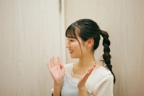 河田 陽菜｜濱岸さん前髪切りました（2021-06-24）｜2枚目