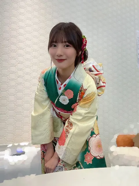 河田 陽菜｜みどりいろ（2023-12-27）｜2枚目