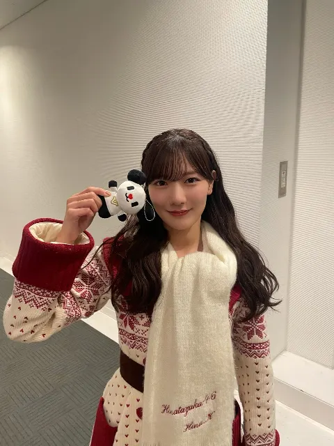 河田 陽菜｜1日遅れメリークリスマス（2023-12-26）｜2枚目