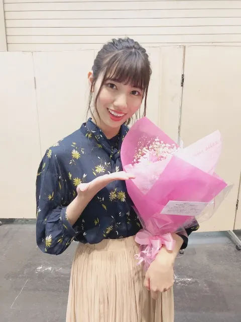 河田 陽菜｜頂いたお花②🎐（2019-07-24）｜3枚目