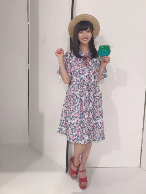 松田 好花｜南国で、、（2018-08-16）｜3枚目