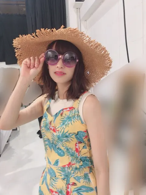 松田 好花｜南国で、、（2018-08-16）｜4枚目