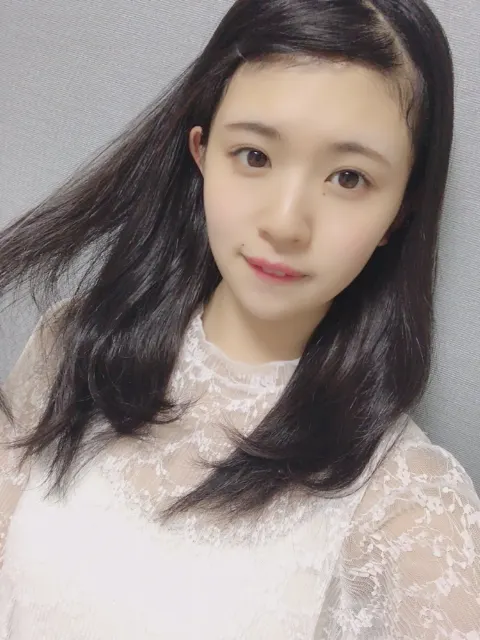 松田 好花｜バレエを始めてから前髪を初めて作ったのは中学2年生の頃やったな〜（2018-08-29）