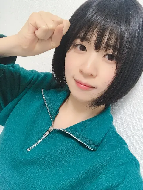 松田 好花｜焼き芋食べたから、お腹がぎゅるぎゅる言ってます🍠（2018-11-29）｜7枚目