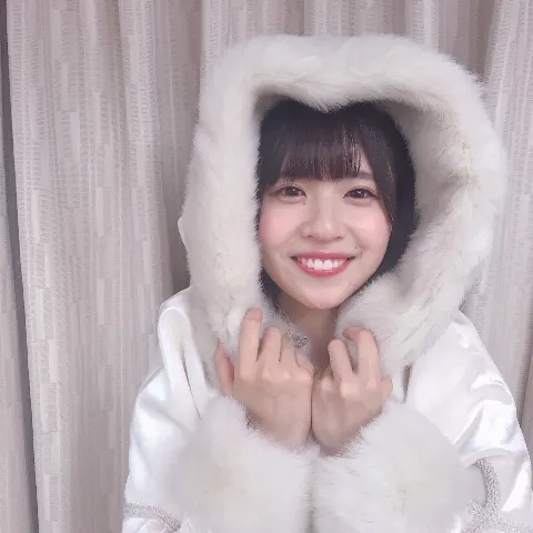 松田 好花｜オフショット🎄（2018-12-19）