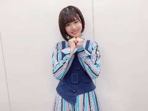 松田 好花｜目がパンパン（2019-04-19）｜2枚目