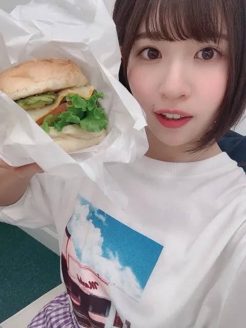 松田 好花｜AMERICAN🇺🇸（2019-05-11）｜2枚目