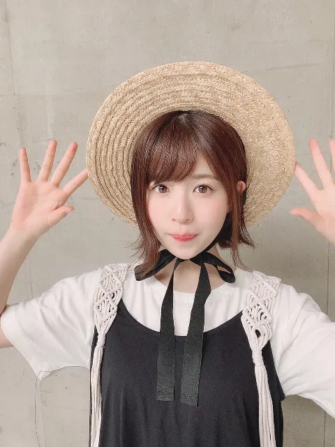 松田 好花｜夏を先取り（2019-06-05）｜2枚目