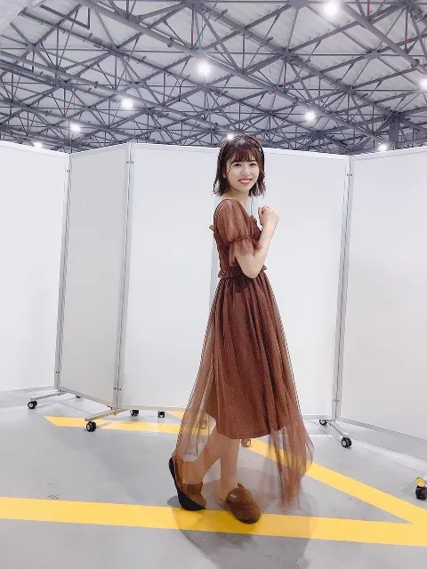 松田 好花｜東京ビッグサイト個別握手会（2019-07-03）｜4枚目