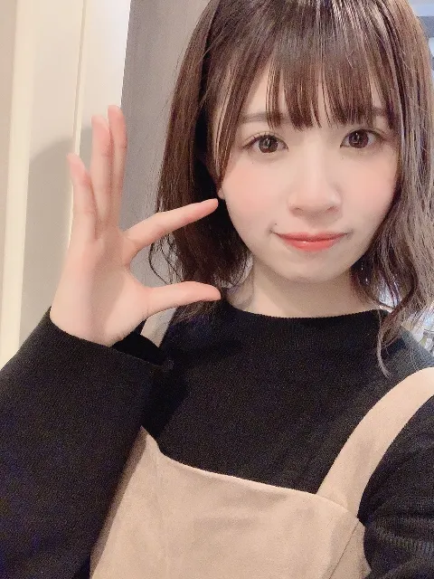 松田 好花｜日向撮 パシャッ📸（2019-10-27）｜2枚目