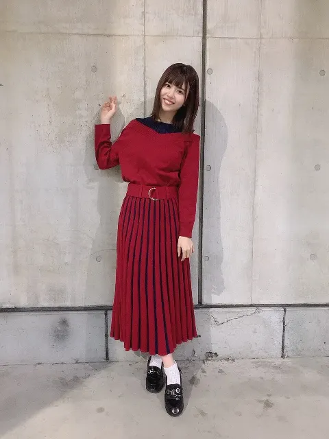 松田 好花｜ボルドーに囲まれて（2019-11-26）｜3枚目