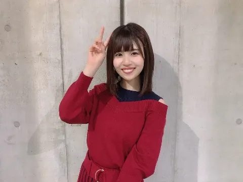 松田 好花｜ボルドーに囲まれて（2019-11-26）｜4枚目