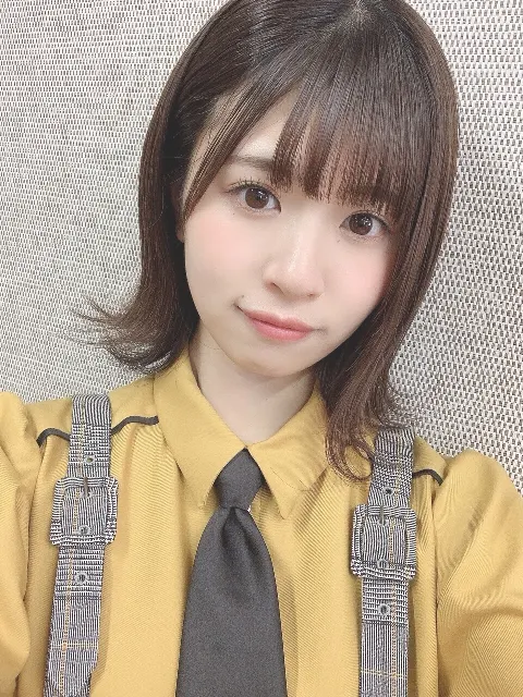松田 好花｜クリスマスソングを手当たり次第ひたすらダウンロードする24日の夜（2019-12-25）｜3枚目