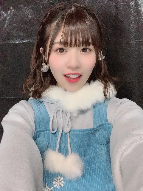 松田 好花｜クリスマスソングを手当たり次第ひたすらダウンロードする24日の夜（2019-12-25）