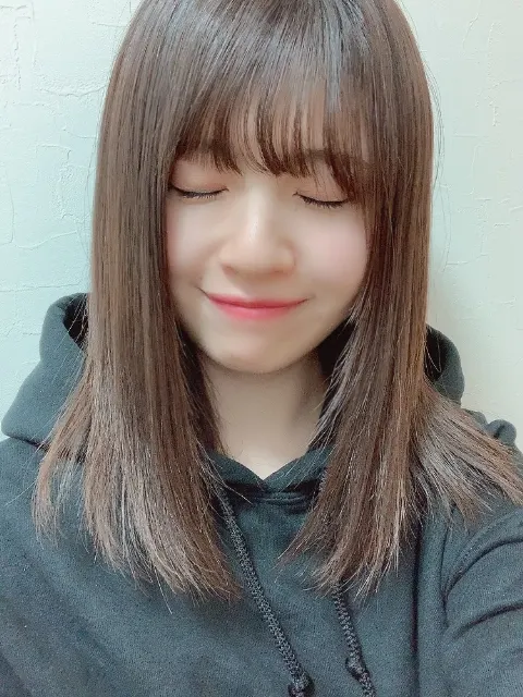 松田 好花｜流行りにのってみる🌊（2020-04-10）｜4枚目