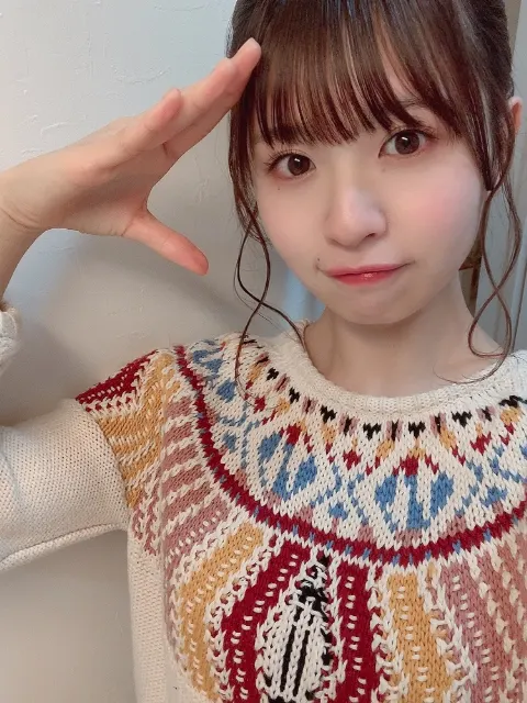 松田 好花｜最近5本指靴下にハマっています🧦（2020-04-12）｜3枚目