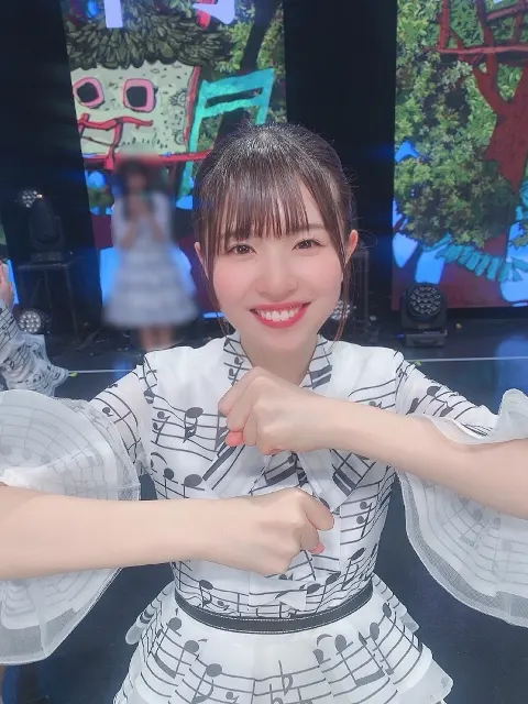 松田 好花｜ひな誕祭ありがとう🥚（2020-04-02）｜6枚目