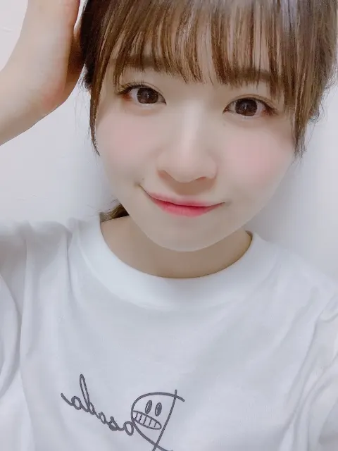 松田 好花｜どんなに些細なことでも、目標を立てて日々過ごせたらいいな（2020-05-07）｜2枚目