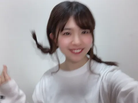 松田 好花｜エビフライが衣だらけだった時、すごいショックだよね（2020-05-10）｜3枚目