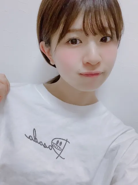 松田 好花｜今さっきメールフォルダが全部消えてめっちゃ焦ったけど、再起動したら元に戻りました、良かった。（2020-05-22）